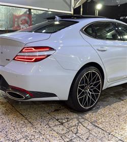 جنسس G70